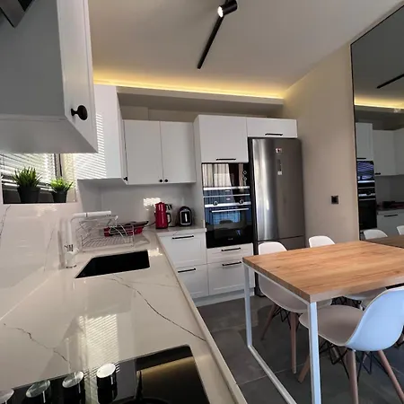 Lueks Versace Villasi, Sauna, Jakuzi, Hamam, Yuezme Havuzu Ve Barbekue Alani