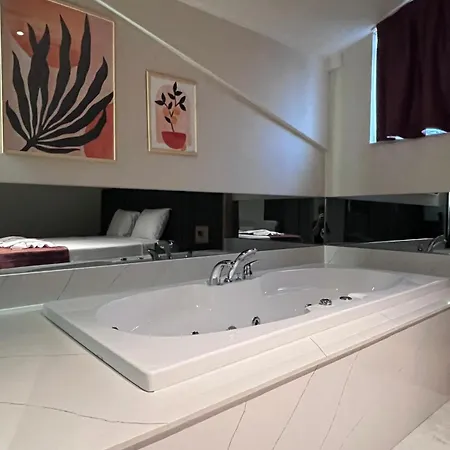 Вилла Lueks Versace Villasi, Sauna, Jakuzi, Hamam, Yuezme Havuzu Ve Barbekue Alani Фетхие