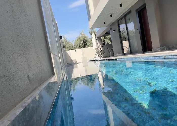 Lueks Versace Villasi, Sauna, Jakuzi, Hamam, Yuezme Havuzu Ve Barbekue Alani Фетхие