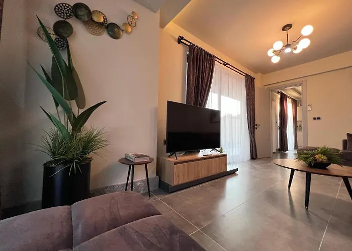 Вилла Lueks Versace Villasi, Sauna, Jakuzi, Hamam, Yuezme Havuzu Ve Barbekue Alani Фетхие