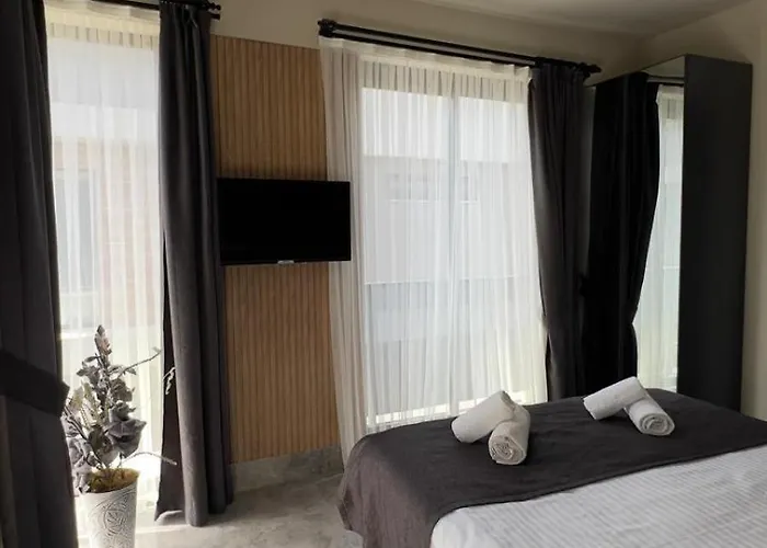 Lueks Versace Villasi, Sauna, Jakuzi, Hamam, Yuezme Havuzu Ve Barbekue Alani Вилла Фетхие